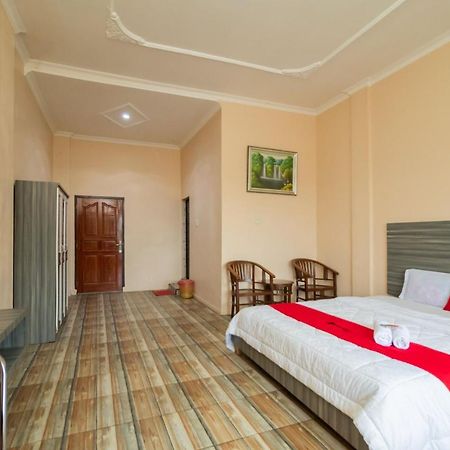 Reddoorz @ Pematangsiantar Hotel Buitenkant foto