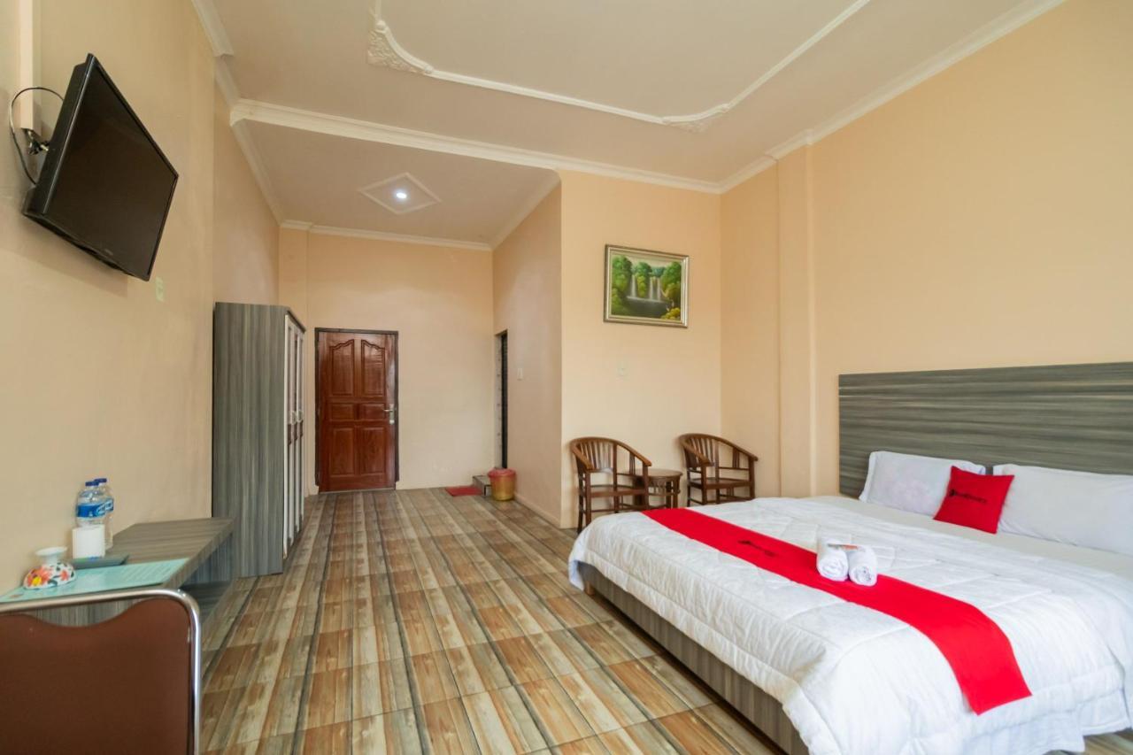 Reddoorz @ Pematangsiantar Hotel Buitenkant foto