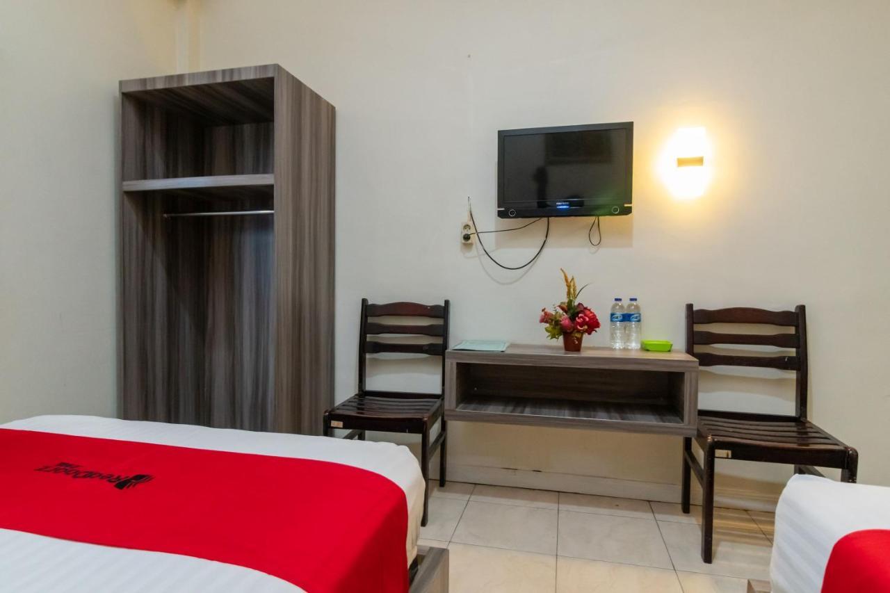 Reddoorz @ Pematangsiantar Hotel Buitenkant foto