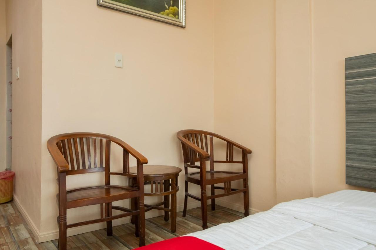 Reddoorz @ Pematangsiantar Hotel Buitenkant foto