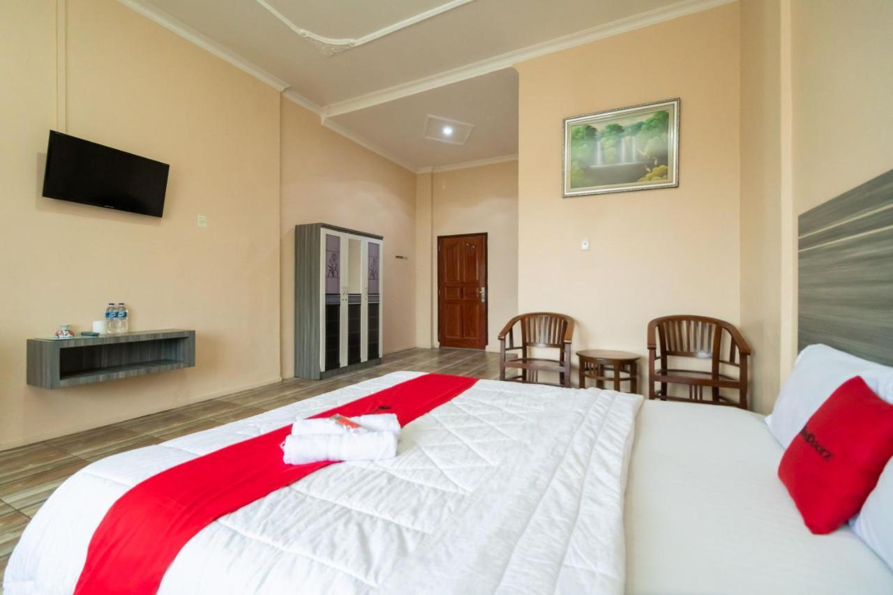 Reddoorz @ Pematangsiantar Hotel Buitenkant foto