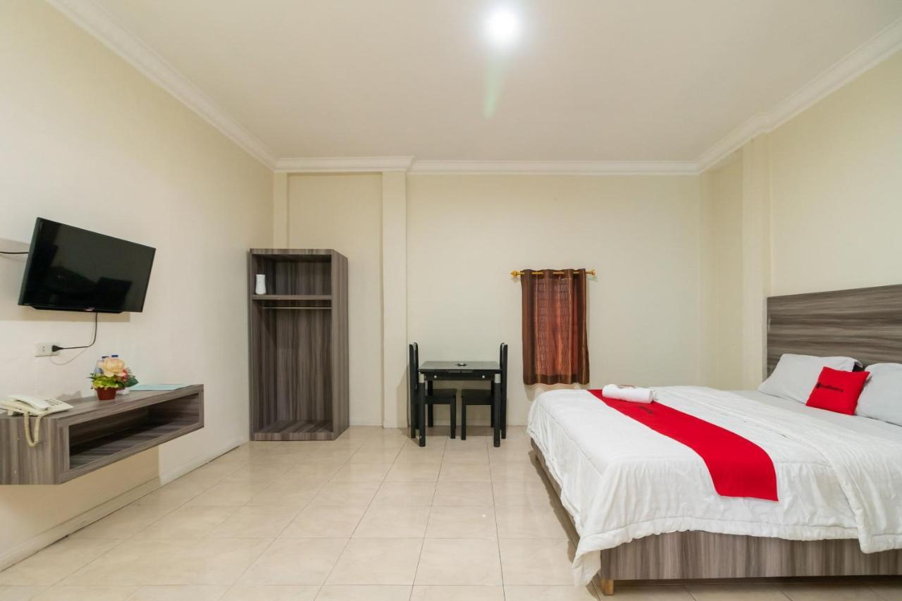 Reddoorz @ Pematangsiantar Hotel Buitenkant foto