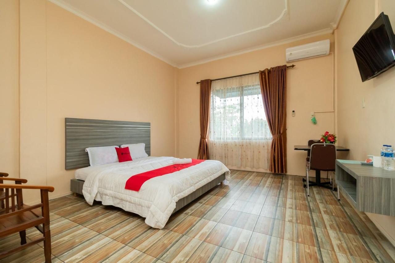 Reddoorz @ Pematangsiantar Hotel Buitenkant foto