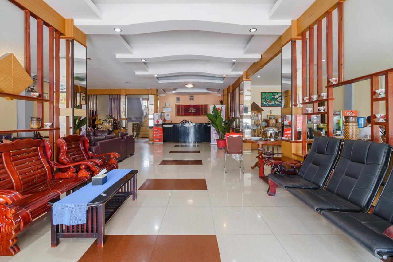 Reddoorz @ Pematangsiantar Hotel Buitenkant foto